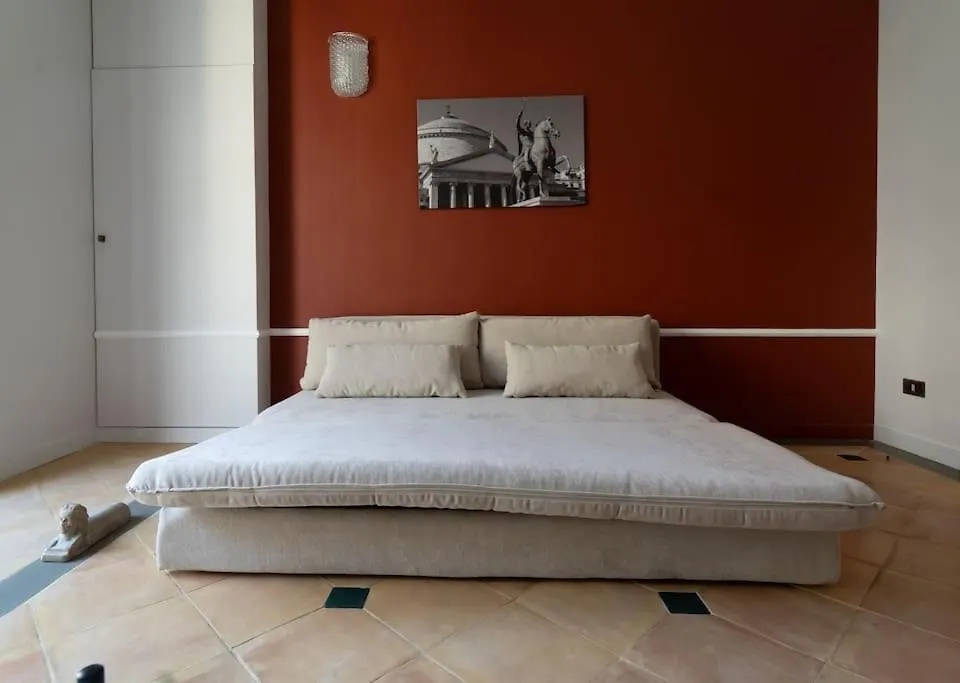Butterfly Panoramic Apartment Naples Italy
